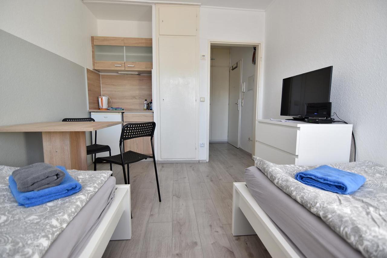 Easy Apartments Work And Stay Cologne Exterior photo